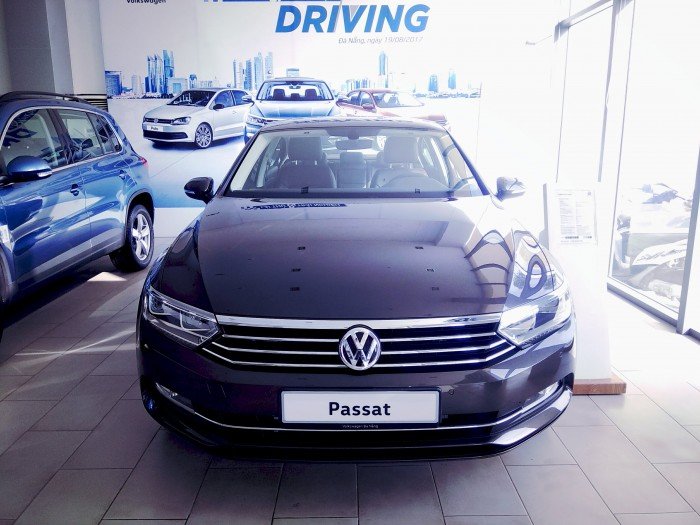 Ưu đãi vàng - Nhanh tay sở hữu The New Volkswagen Passat Blue Motion nâng cấp tại VW Đà Nẵng