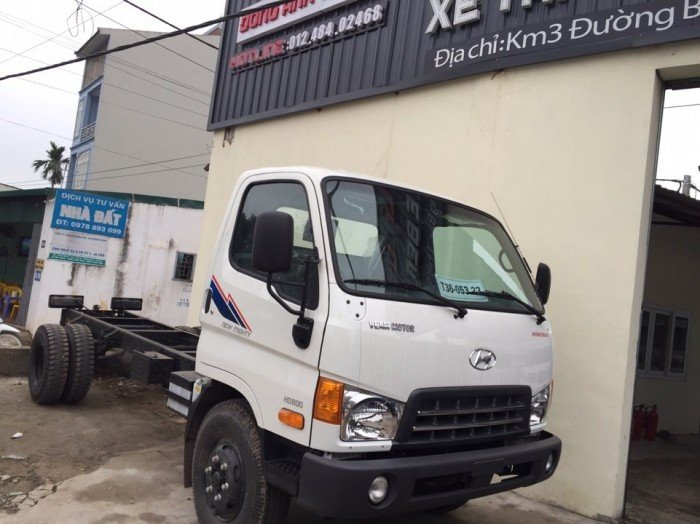 Xe tải Hyundai HD800 8 tấn thùng dài 5m1 giá tốt