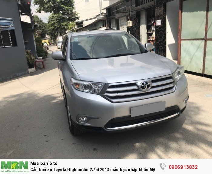 Cần bán xe Toyota Highlander 2.7at 2013 màu bạc nhập khẩu Mỹ
