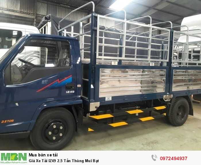 Giá Xe Tải IZ49 2.5 Tấn Thùng Mui Bạt
