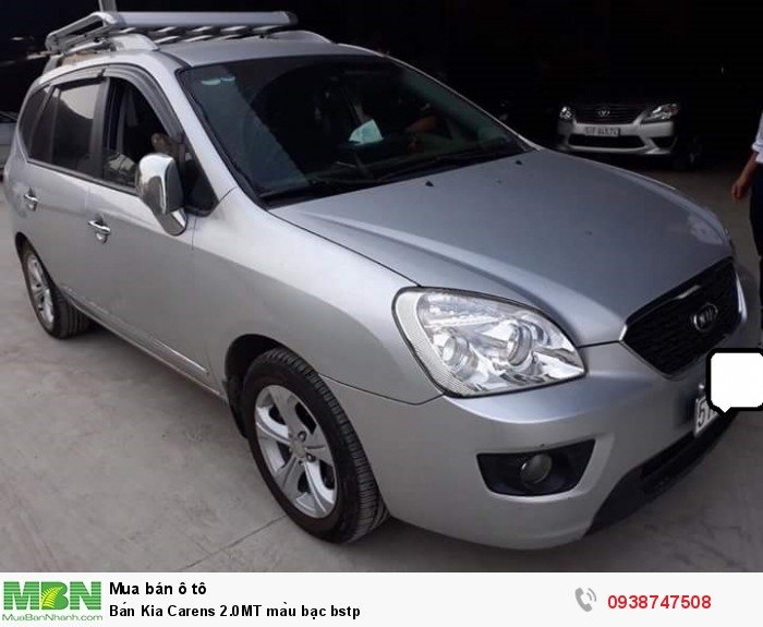 Bán Kia Carens 2.0MT màu bạc bstp