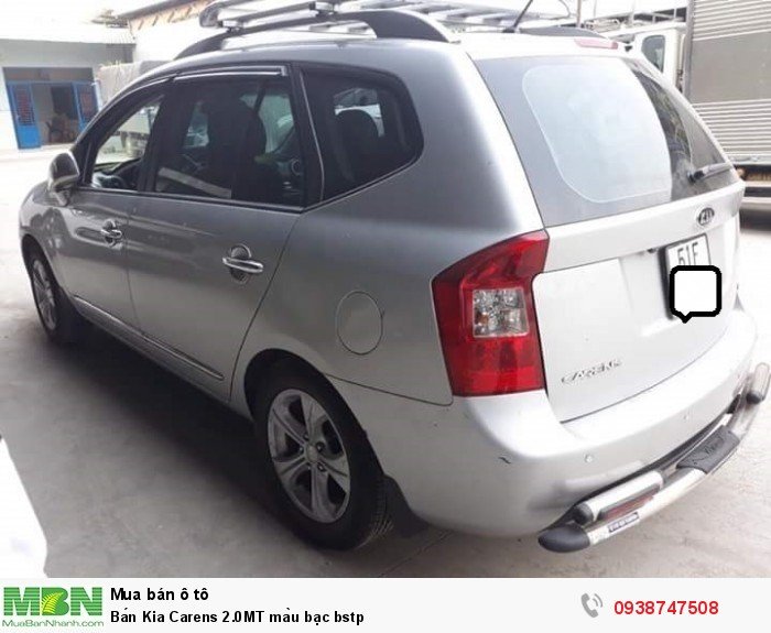 Bán Kia Carens 2.0MT màu bạc bstp
