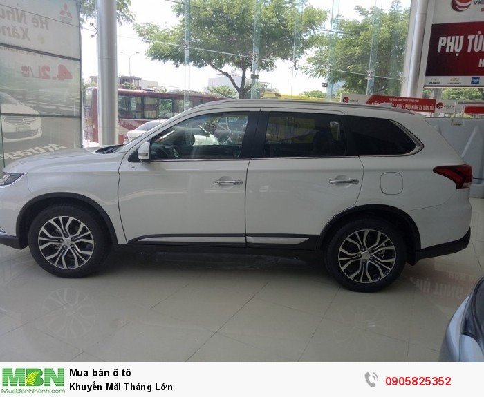 Khuyến Mãi Tháng Lớn Mitsubishi Outlander