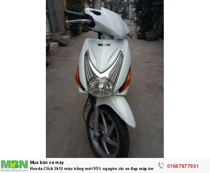 Honda Click 2k12 màu trắng mới 95%