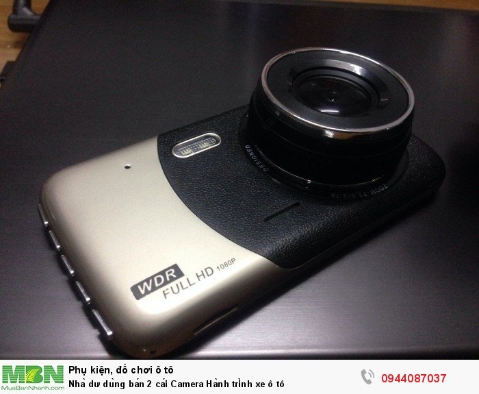 Nhà dư dùng bán 2 cái Camera Hành trình xe ô tô