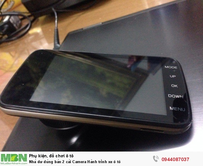 Nhà dư dùng bán 2 cái Camera Hành trình xe ô tô