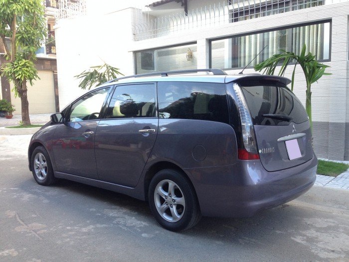 Bán xe Mitsubishi Grandis đời 2007 at tím nhạt đẹp chuẩn mọi thời đại.