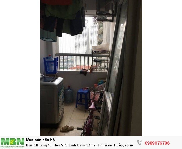 Bán CH tầng 19 - tòa VP3 Linh Đàm, 92m2, 3 ngủ vệ, 1 bếp, có nội thất.