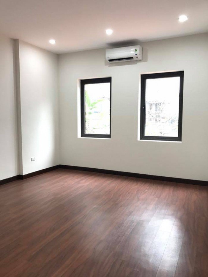 MP Đốc Ngữ, Ba Đình - kinh doanh, 65m2 x5 tầng, 2 mặt thoáng