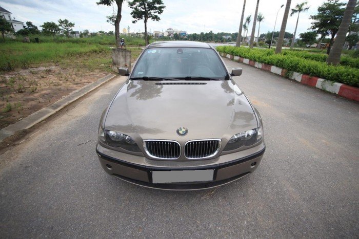 Đổi đời bán BMW 318I 2006 tự động vàng đồng zin chất từ đầu đến đuôi.