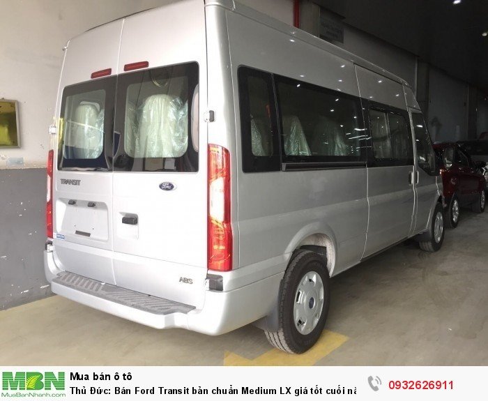 Bán Ford Transit bản chuẩn Medium LX giá tốt cuối năm
