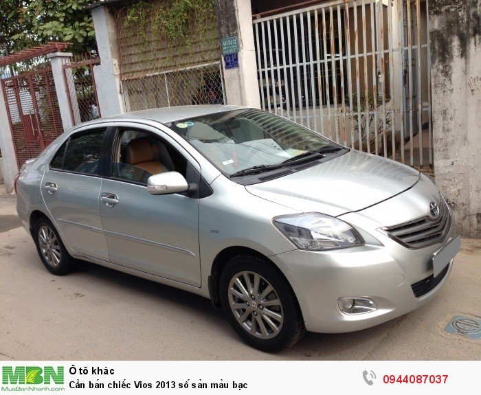 Cần bán chiếc Vios 2013 số sàn màu bạc