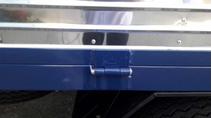 Xe tải vào thành phố jac 2t4, xe tải jac 2.4 tấn