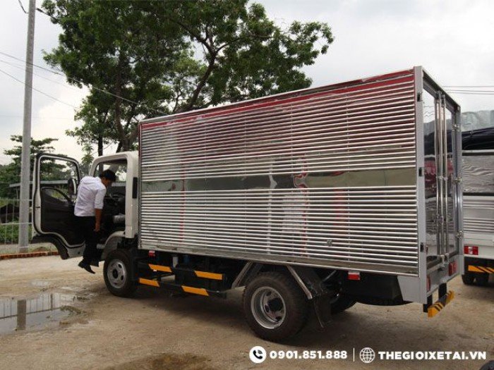 Bán Xe Tải Teraco 2T5 Thùng Kín, Thùng dài 3m8, Trả trước 5% Giao Xe Ngay