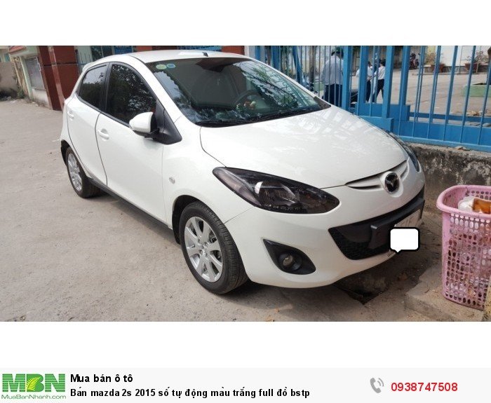 Bán mazda 2s 2015 số tự động màu trắng full đồ bstp