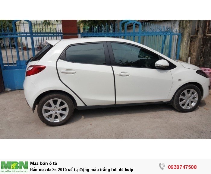 Bán mazda 2s 2015 số tự động màu trắng full đồ bstp