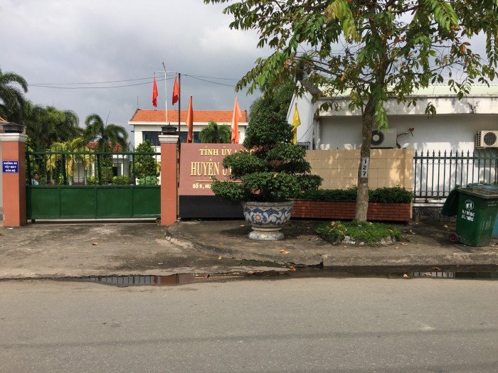 Bán đất Thủ Thừa Phú Thanh Block A mặt tiền Phan Văn Tình 100m2