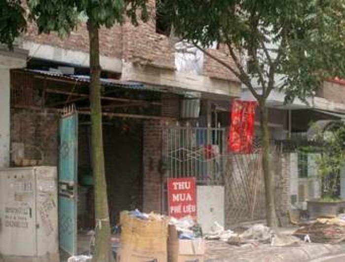 Nhà nát 4x20m, sổ hồng riêng, đường 8m, gần chợ Đại Hải, cây xăng 61