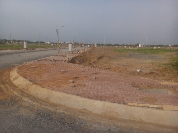 Đường Nguyễn Văn Tạo Hiệp Phước đất 90m2 đường 30m vào xây dựng ngay