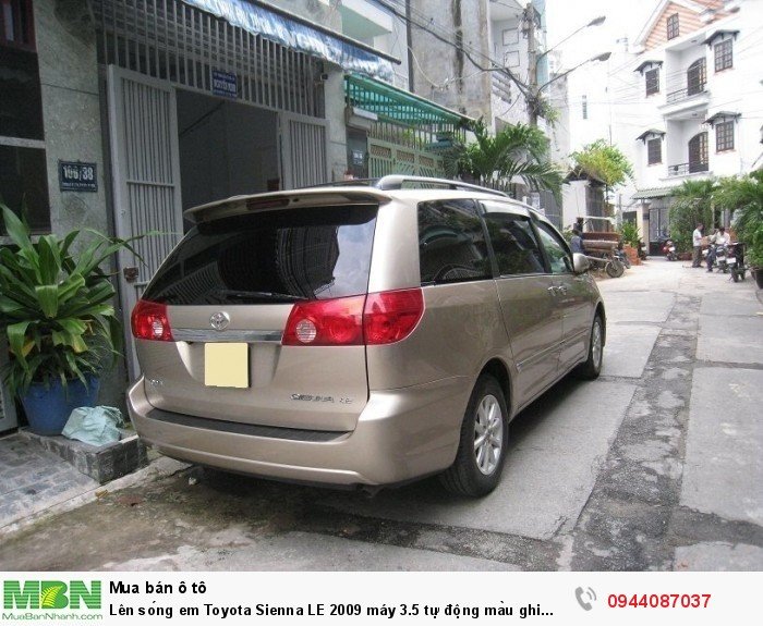 Lên sóng em Toyota Sienna LE 2009 máy 3.5 tự động màu ghi vàng