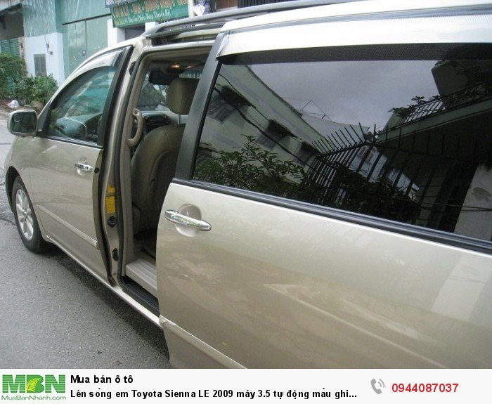 Lên sóng em Toyota Sienna LE 2009 máy 3.5 tự động màu ghi vàng
