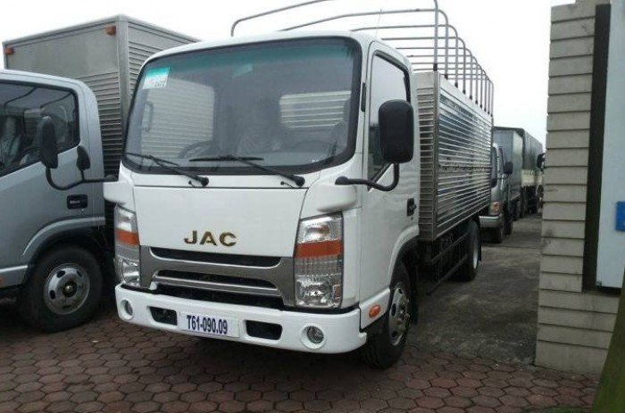 Cần bán Xe Tải Jac 3T45 HFC1042K2 thùng bạt, thùng dài 4m3