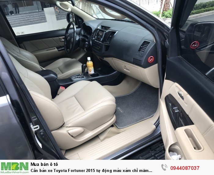 Cần bán xe Toyota Fortuner 2015 tự động màu xám chì mâm đen