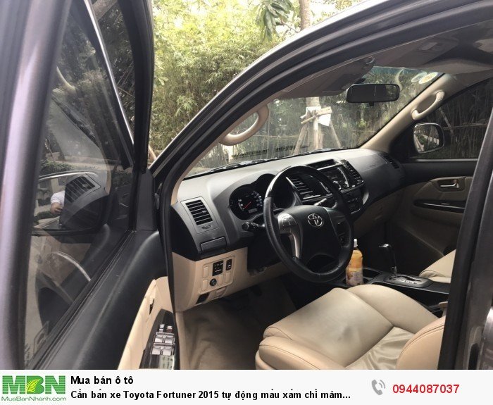 Cần bán xe Toyota Fortuner 2015 tự động màu xám chì mâm đen