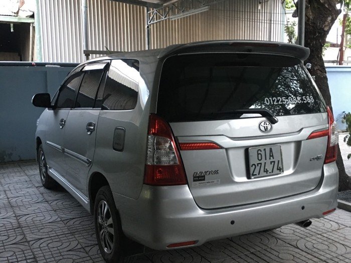 Có chiếc Toyota Innova đời 2016 còn mới toanh cho thuê giá rẻ