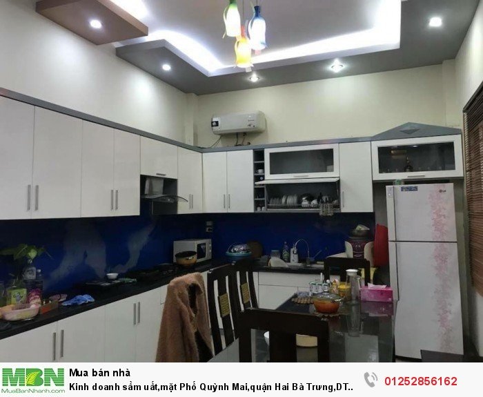 Kinh doanh sầm uất, mặt Phố Quỳnh Mai, quận Hai Bà Trưng, DT 92m2, hiếm,đẹp