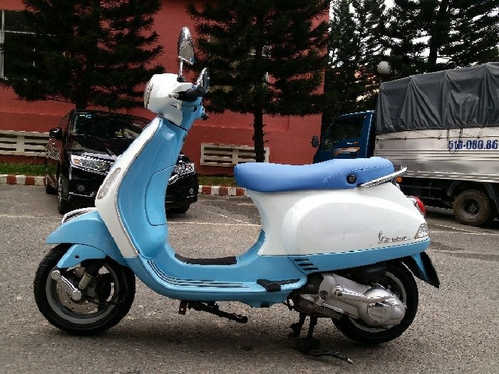 Piaggio Vespa LX 125 Mới Đẹp Long Lanh