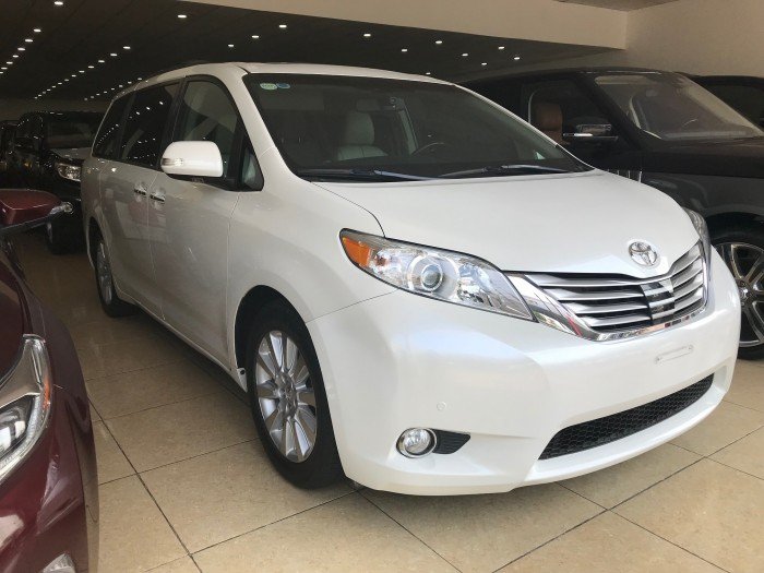 Bán Toyota Sienna limited model 2014 đăng ký 2015 bản đủ hết đồ,xe đẹp