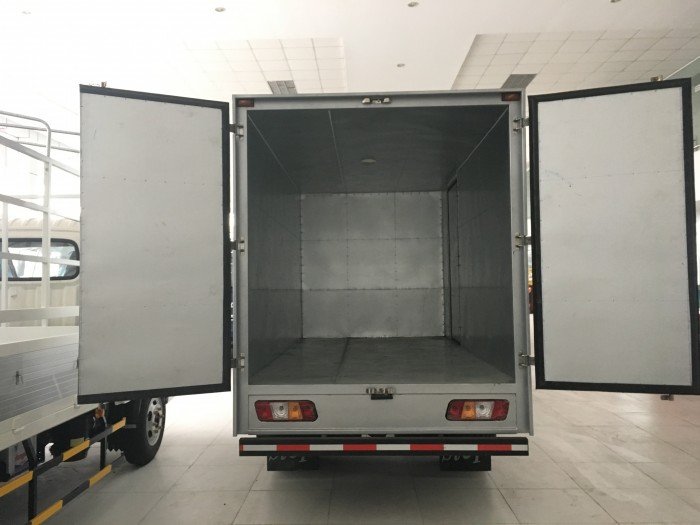 Xe tải DAEHAN 1.9 tấn thùng kín 3.54m, động cơ Hyundai