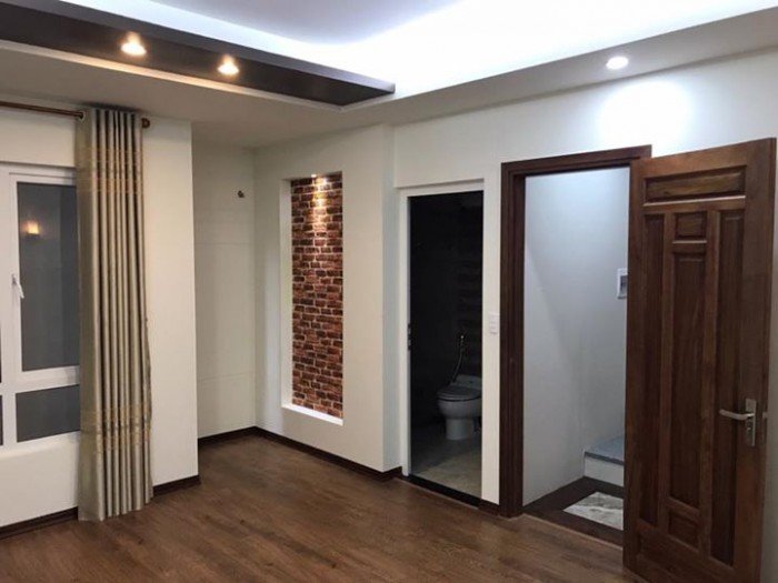 Bán nhà đẹp ở luôn, gần phố Tôn Đức Thắng, 29m2