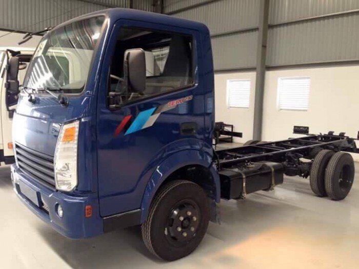 Xe tải Tera Hàn Quốc 2,4T thùng dài 4m3 tổng tải 4995kg