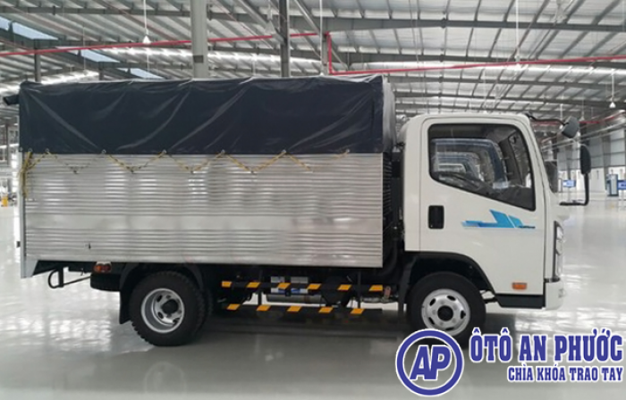 Xe tải Tera Hàn Quốc 2,4T thùng dài 4m3 tổng tải 4995kg