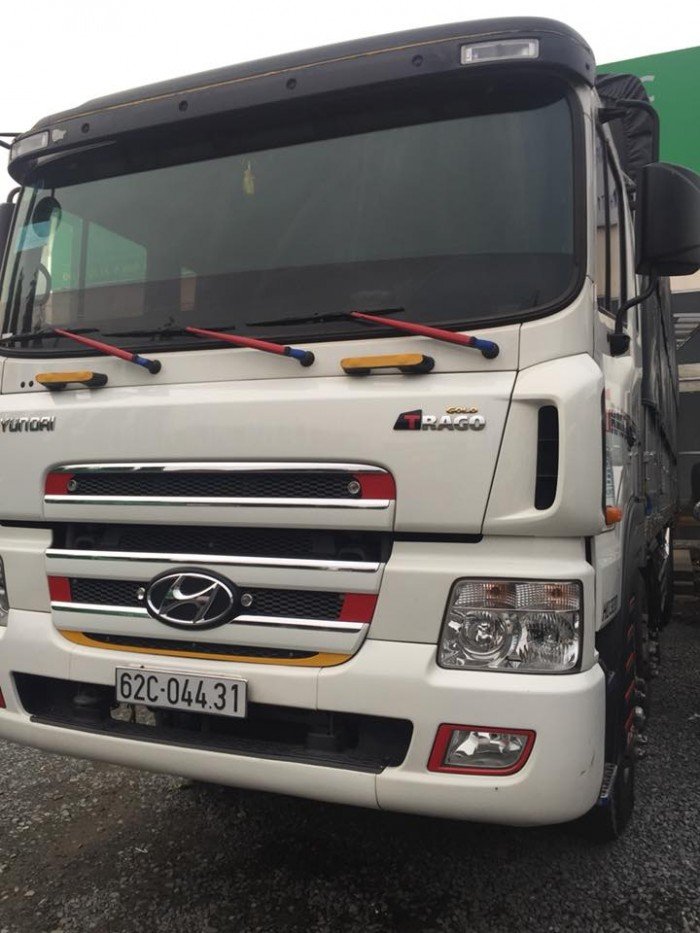 Hyundai 4 dò HD320 đã qua sử dụng sx 2015