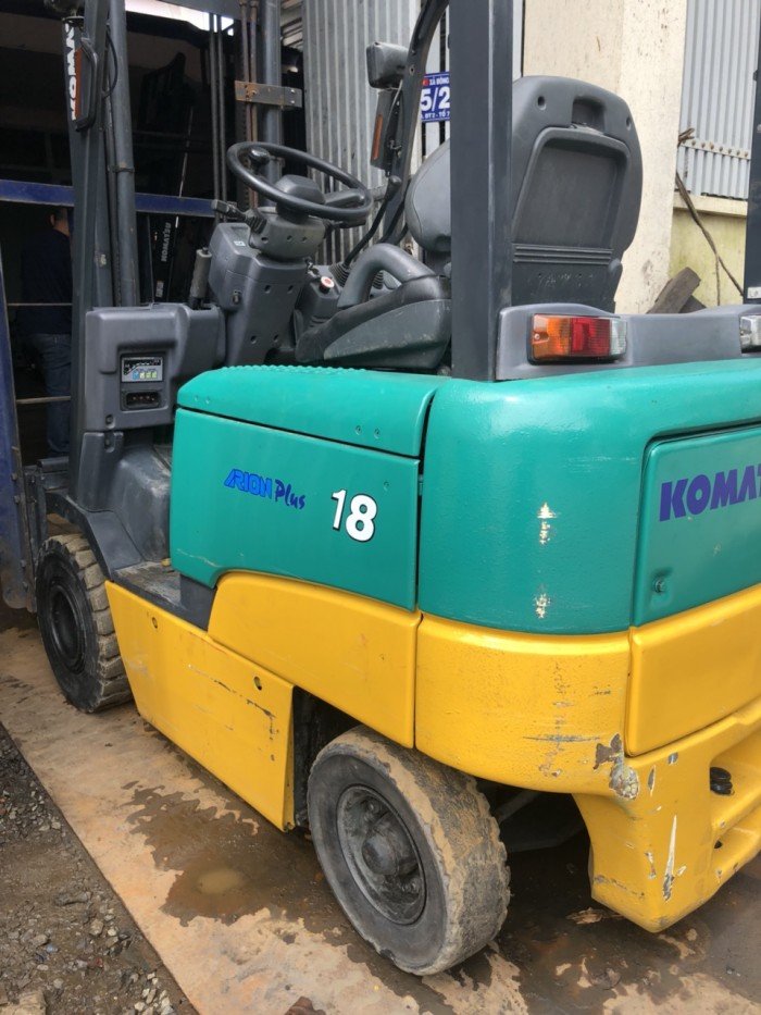 Bán Xe Nâng Điện 1,8 Tấn Ngồi Lái Giá Rẻ