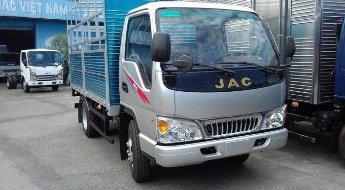 Xe tải 2.4 tấn JAC