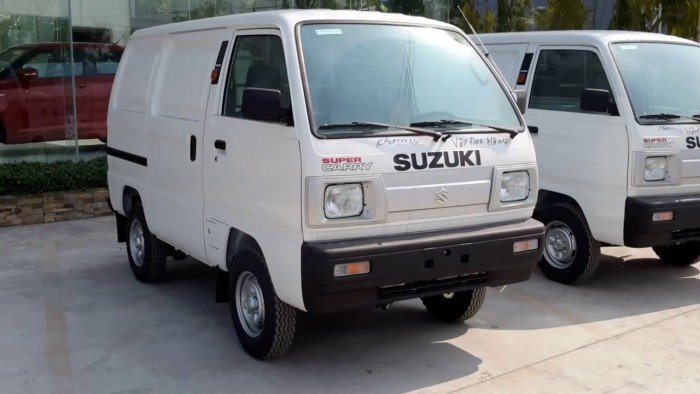 Suzuki blind Van