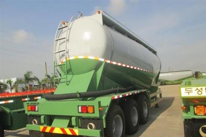 Bán trả góp 70-90%. Rơ mooc Xitec 33Tấn, 31Khối,3trục Doosung . Luôn có sẵn tại bãi. Giao ngay