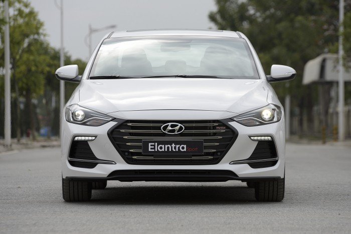 Hyundai Elantra Sport 1.6 Turbo 2019 Full Màu Giao Xe Ngay