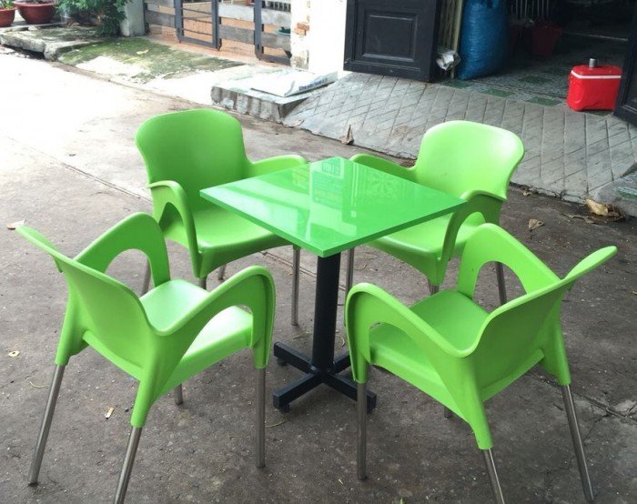 Bộ bàn ghế nhựa kinh doanh cà phê màu xanh lá. Liên hệ: 0906843059 Lê Hoàng0