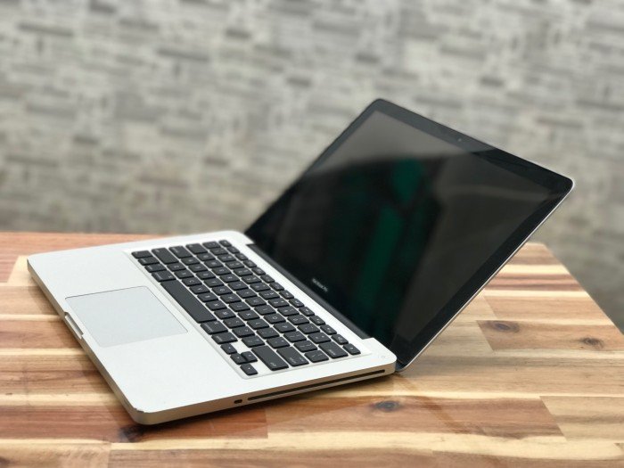 Macbook Pro 13,3in, i5 4G 320G Đẹp zin 100% Giá rẻ6