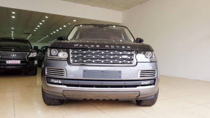 Range Rover SV Autobiography phiên bản 2 màu xe thương mại mới