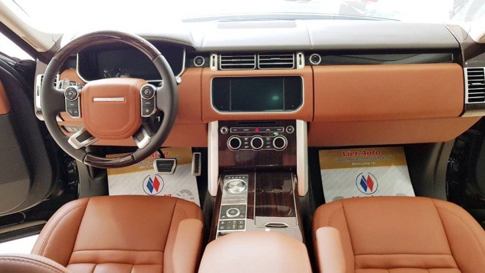 Range Rover SV Autobiography phiên bản 2 màu xe thương mại mới