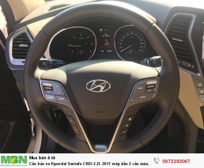 Cần bán xe Hyundai Santafe CRDi 2.2L 2017 máy dầu 2 cầu màu trắng