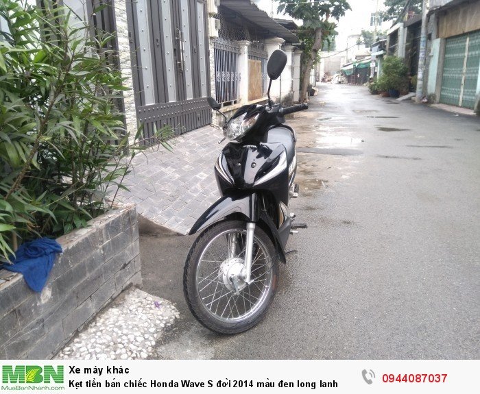 Kẹt tiền bán chiếc Honda Wave S đời 2014 màu đen long lanh