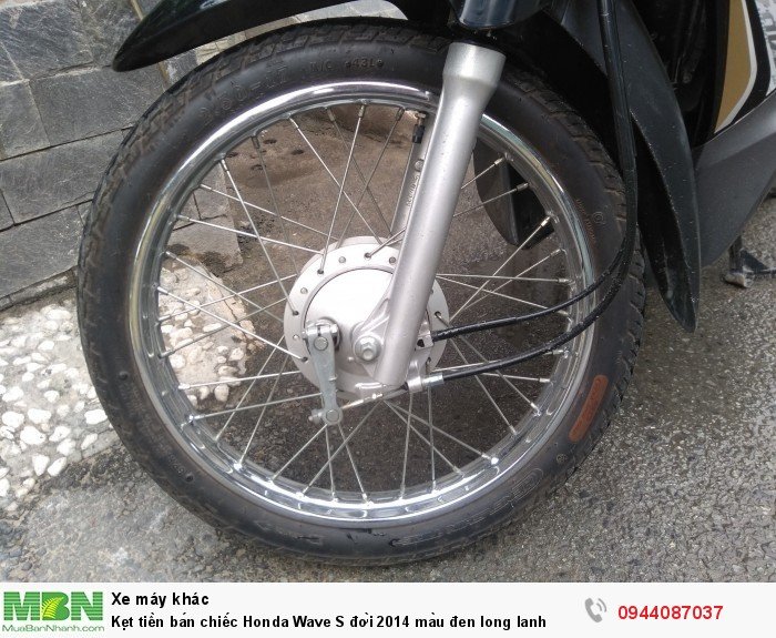Kẹt tiền bán chiếc Honda Wave S đời 2014 màu đen long lanh