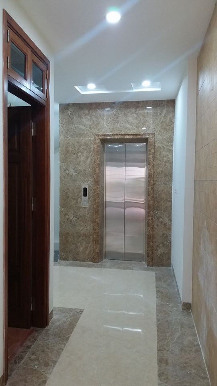 [Nhà mặt phố] Phân lô phố Hoàng Ngân, 60M2X6T thang máy